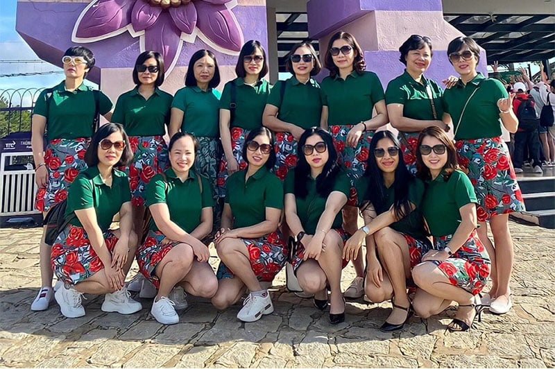 chính sách đơn bán đồng phục Leika