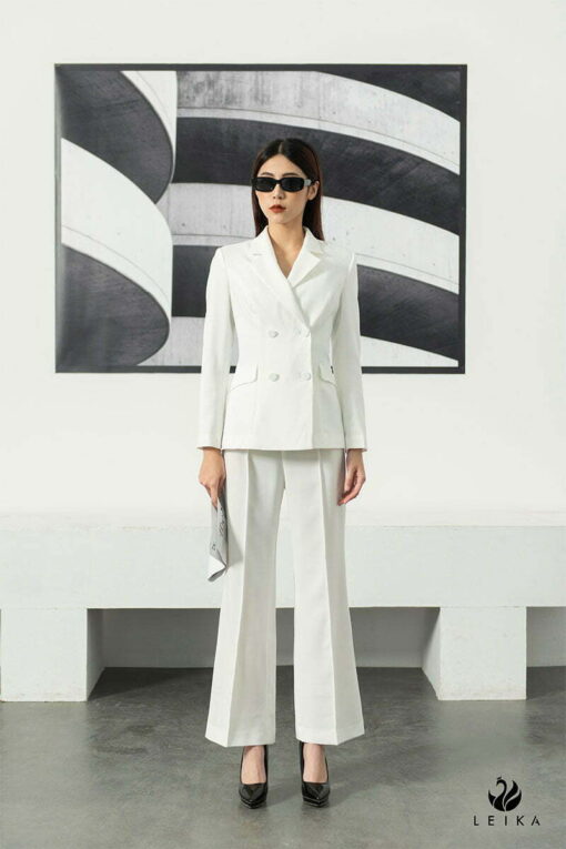 cách mặc vest không bị già