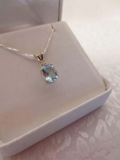 nên tặng gì vào ngày 20/10