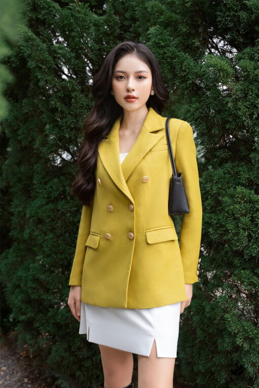 phối đồ với áo dạ