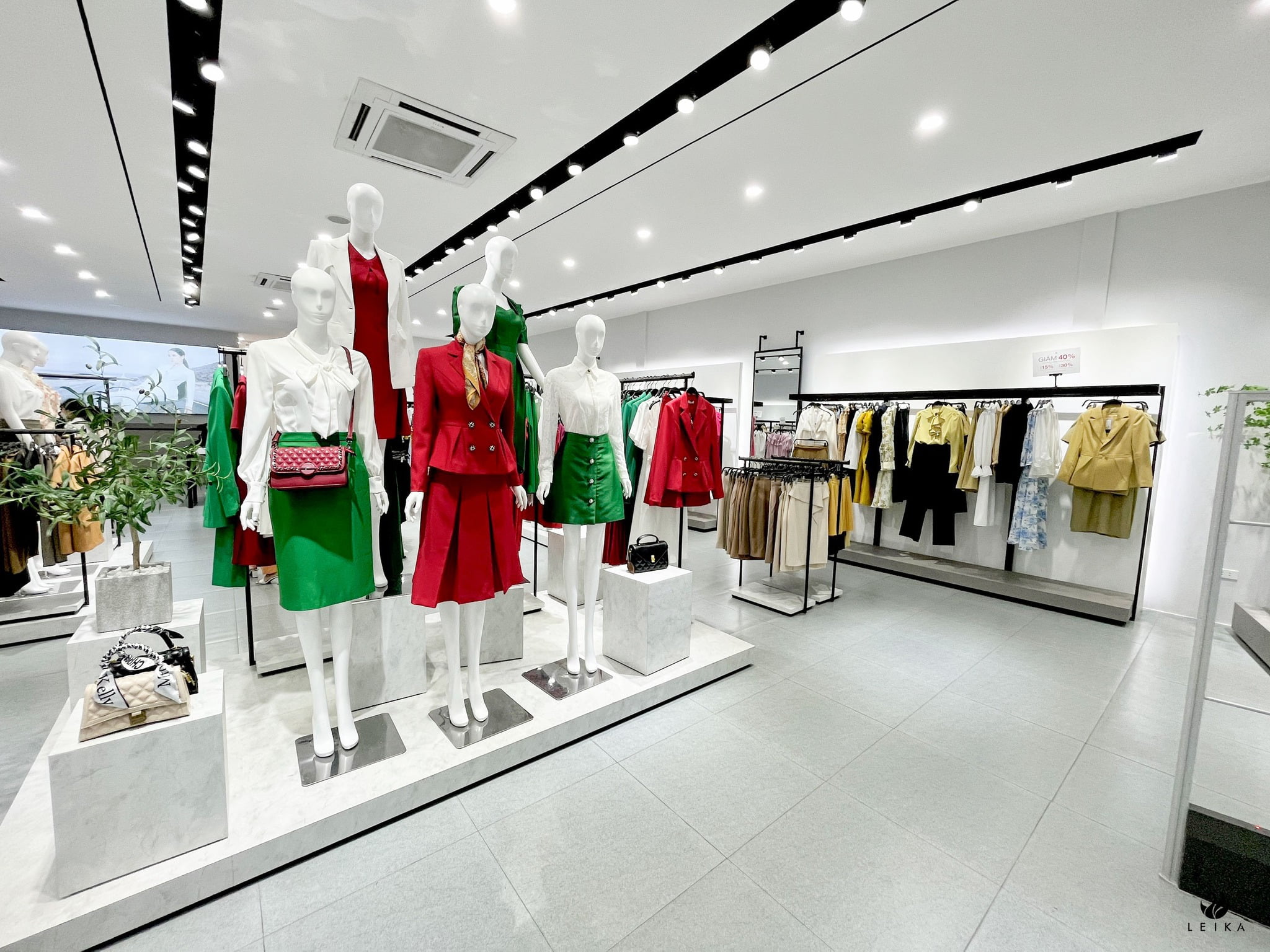 Leika Nguyễn Trãi