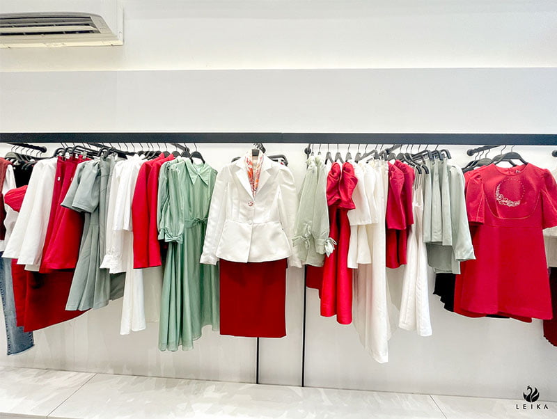 leika nguyễn trãi