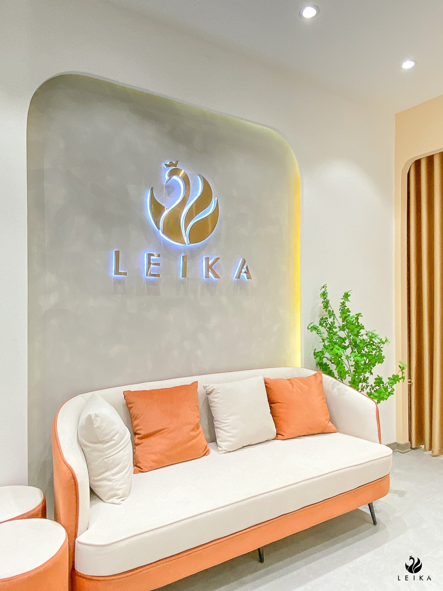 Leika Nguyễn Trãi