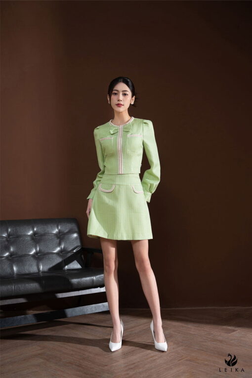 chân váy ngắn chữ A