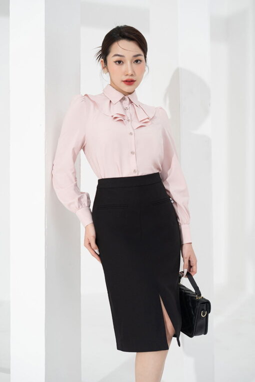 Chân váy suông bổ cơi trước