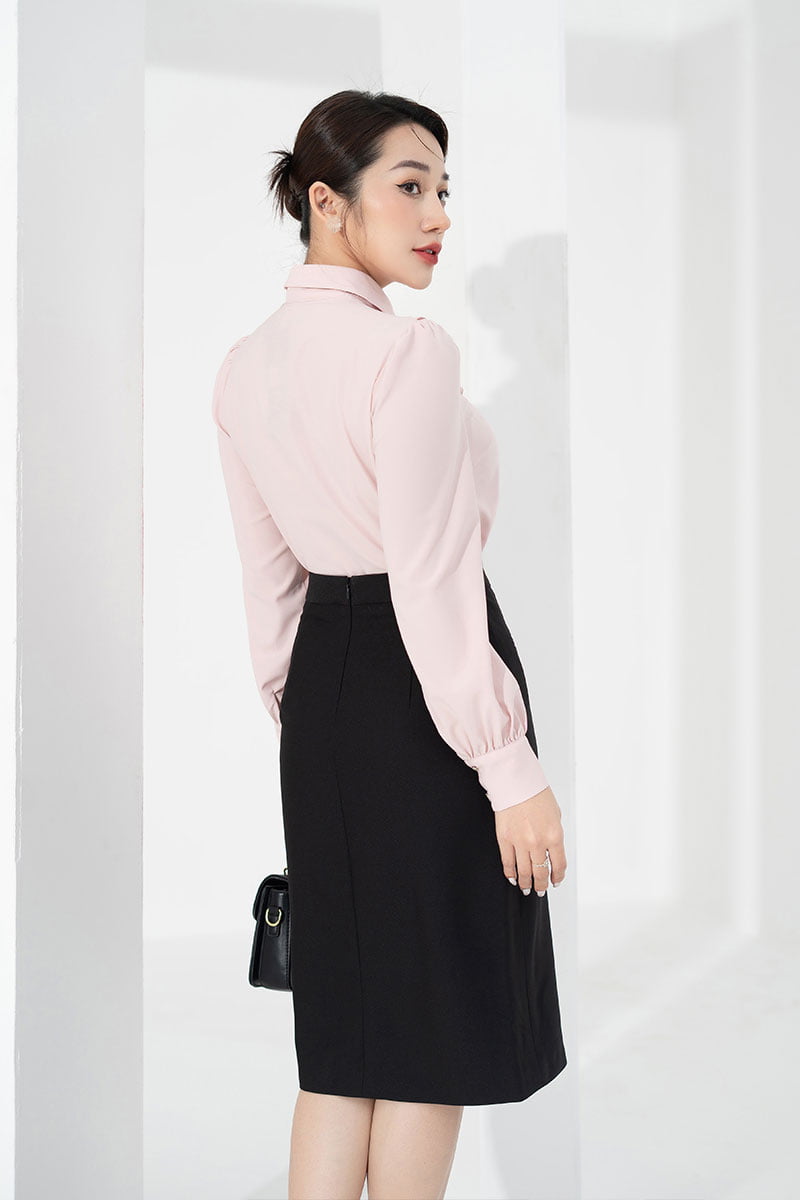 Chân váy suông bổ cơi trước