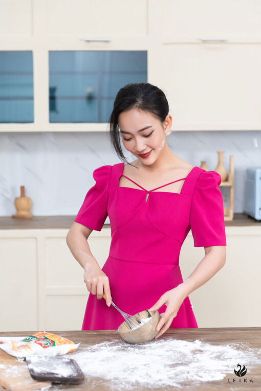 Đầm A cổ vuông dây đan chéo