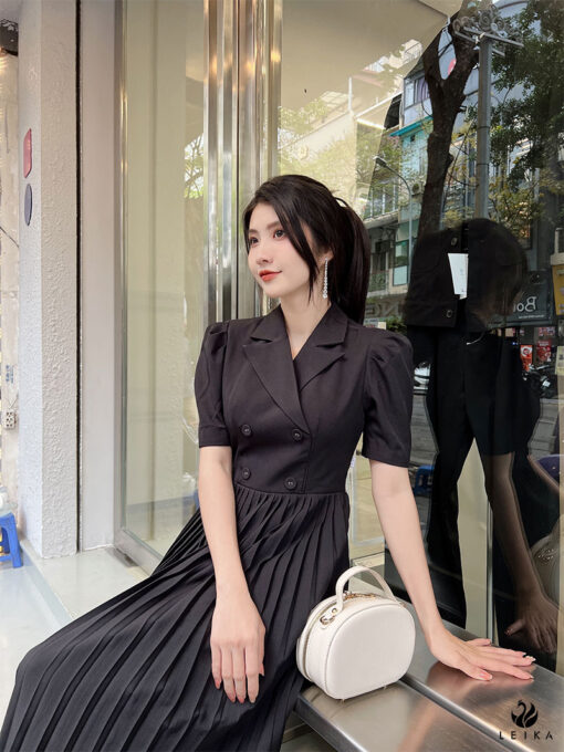 Đầm cổ vest dập ly lệch tà