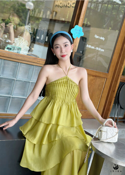 Đầm yếm bấu ly ngực bèo tầng