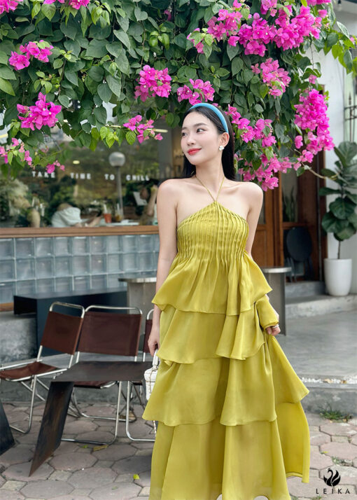 Đầm yếm bấu ly ngực bèo tầng