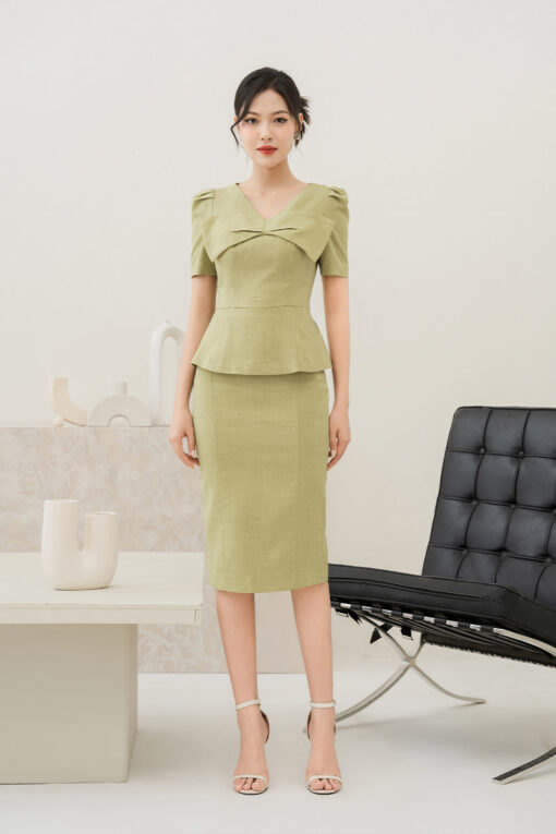 Áo kiểu peplum nơ ngực