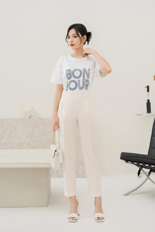 Áo thun suông in chữ to