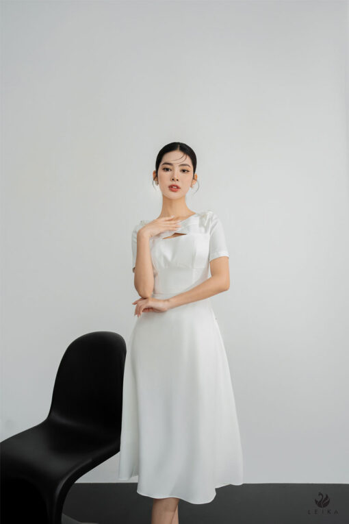 Đầm xòe đính nơ 2 bên vai