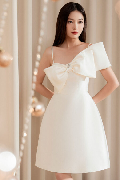 Đầm party 2 dây nơ ngực