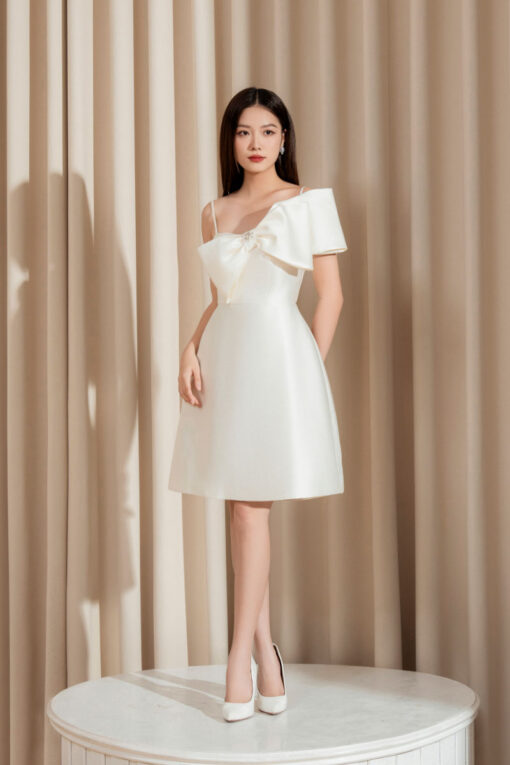 Đầm party 2 dây nơ ngực