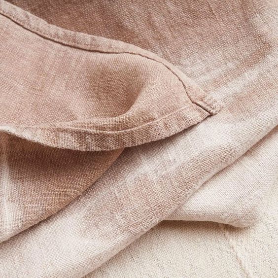 Bí Mật Vải Đũi Tơ: Nguyên liệu Tự Nhiên Cho Thời Trang Bền Vững