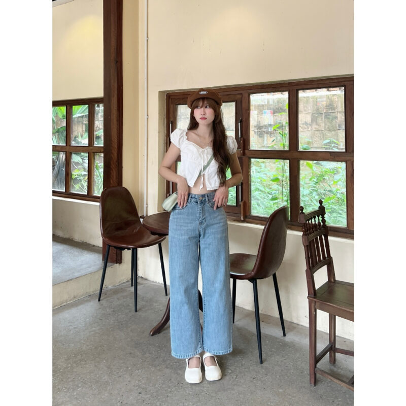 Quần bò baggy mix với áo gì đẹp? Tham khảo 8 cách mặc quần bò baggy hack eo cực đỉnh