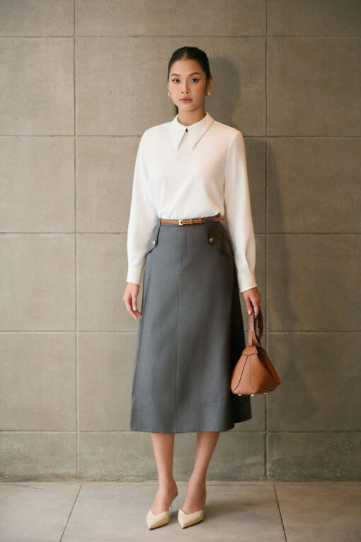 Sơ mi DT cổ nhọn măng sét cách điệu