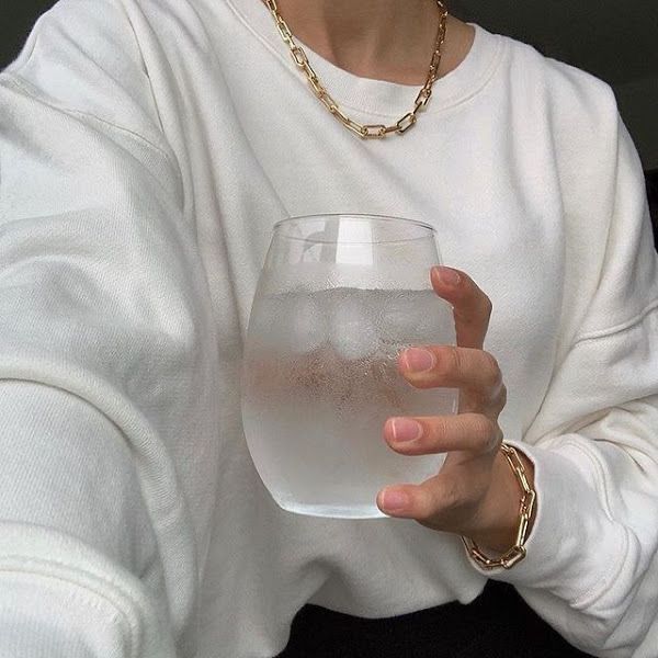 10 mẹo giúp nàng mặt nhỏ gọn như idol KPOP