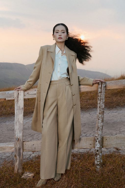 Quần suông text nắp túi trang trí