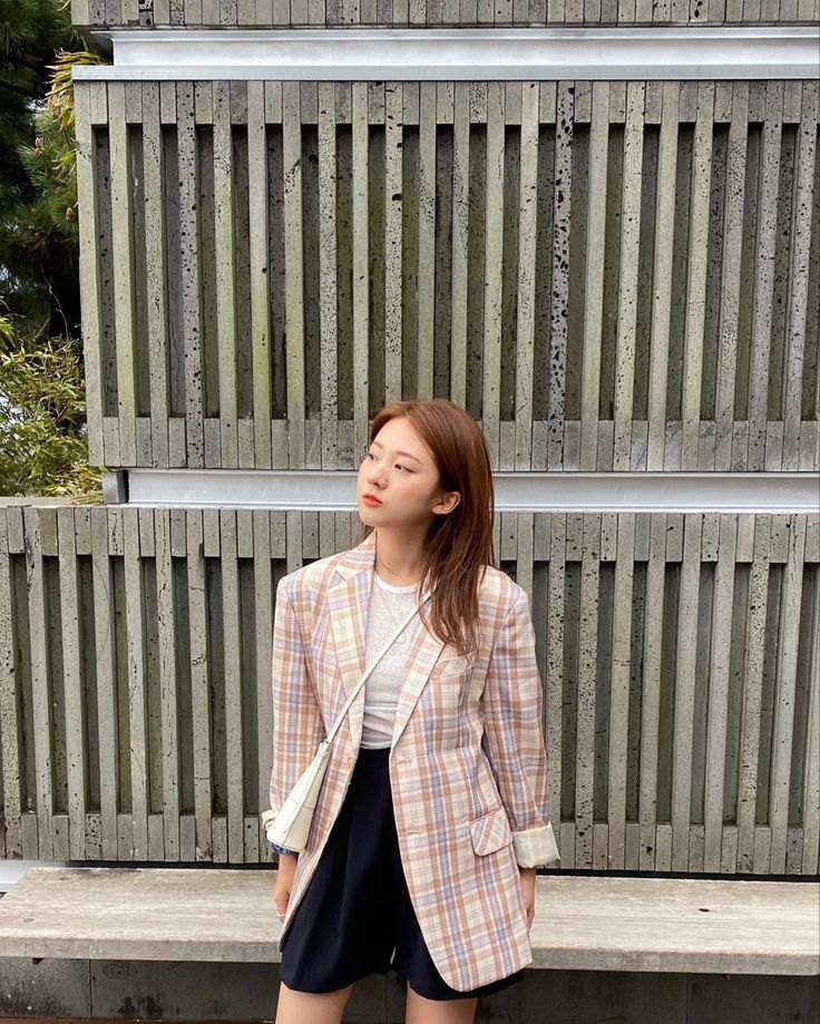 Mẹo phối đồ với áo blazer nữ đẹp cho người lùn