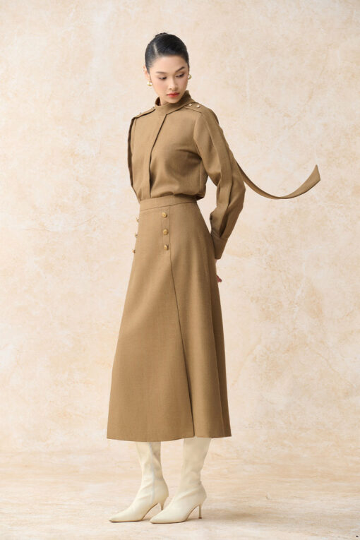 Sơ mi DT bong tay liền vải đính cúc