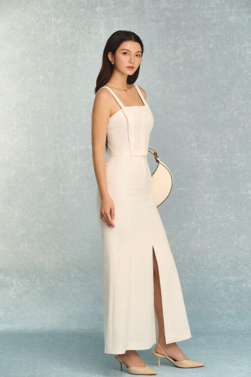 Chân váy dài xẻ trước can điệu TT