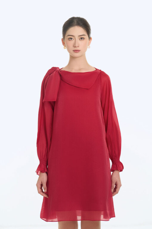 Đầm suông cổ lệch nơ vai