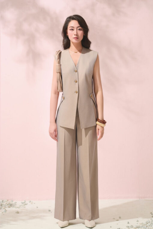 Quần suông quai nhê luồn đai