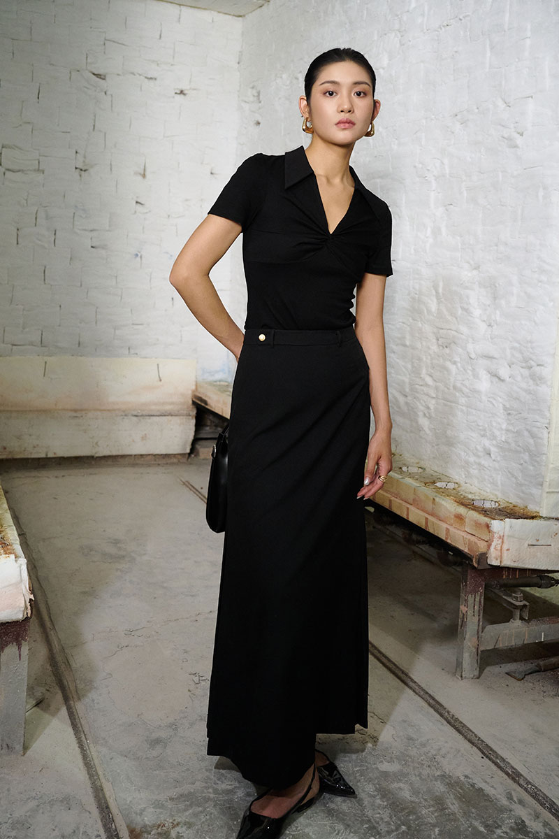 Chân váy dài xếp ly gấu sườn xẻ sau