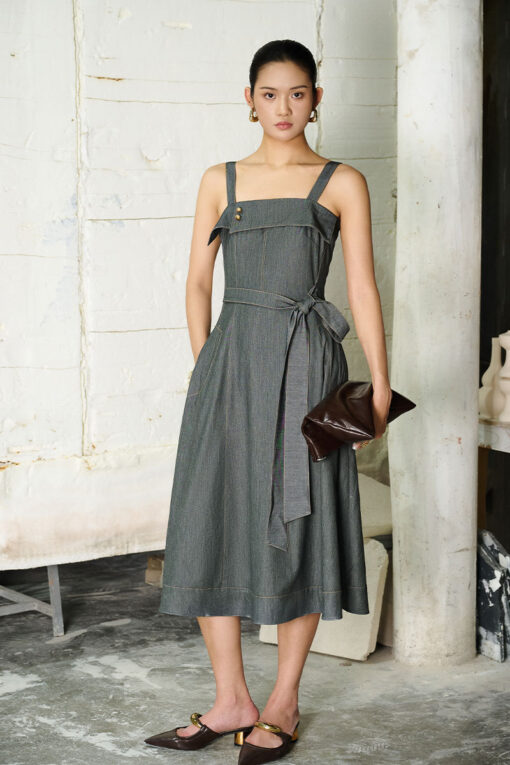 Đầm xoè 2 dây ngực bong