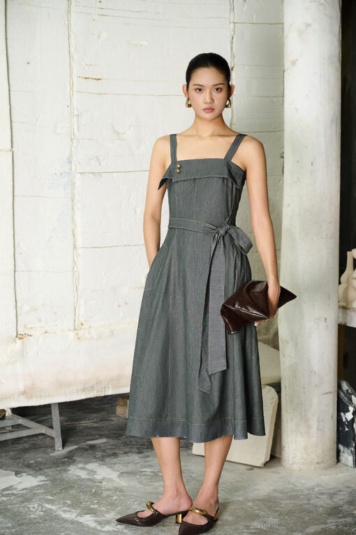 Đầm xoè 2 dây ngực bong