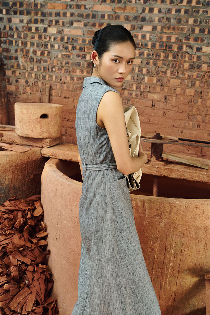 Đầm xoè vai chờm bong ngực kèm đai