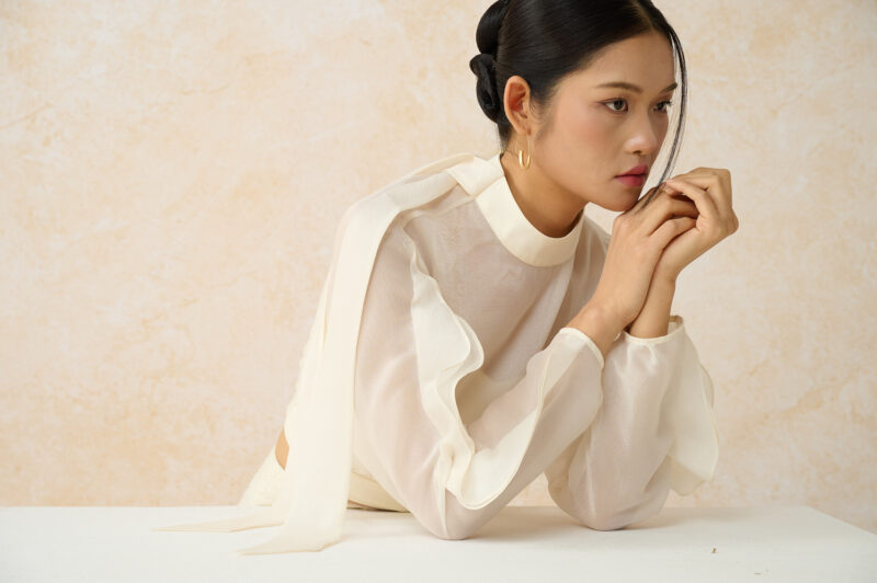 váy trắng dự tiệc