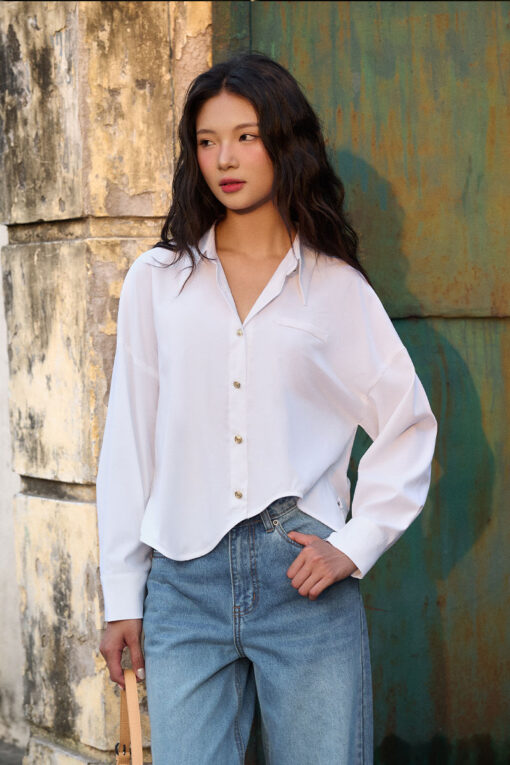 Quần jean suông cắt gấu xoã