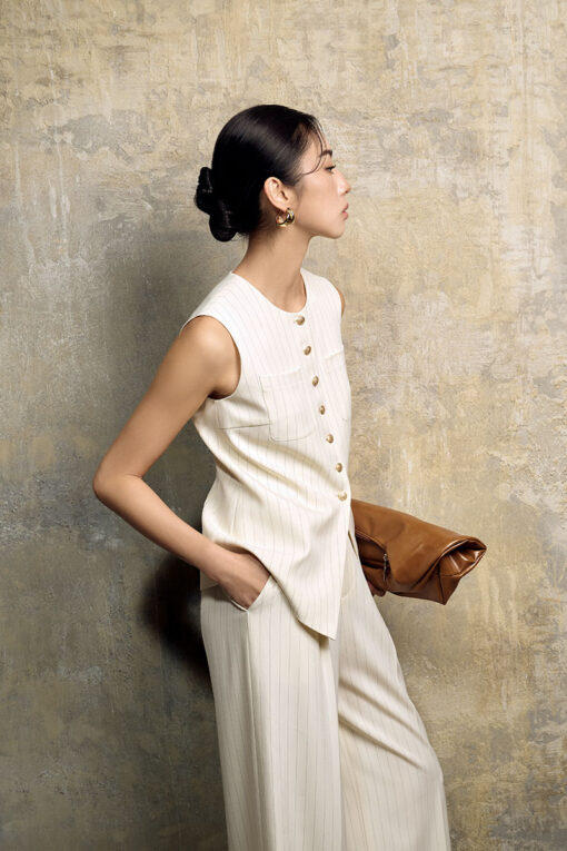 Áo gile túi ốp ngực V gấu