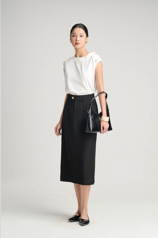 Chân váy suông can cạp quai nhê