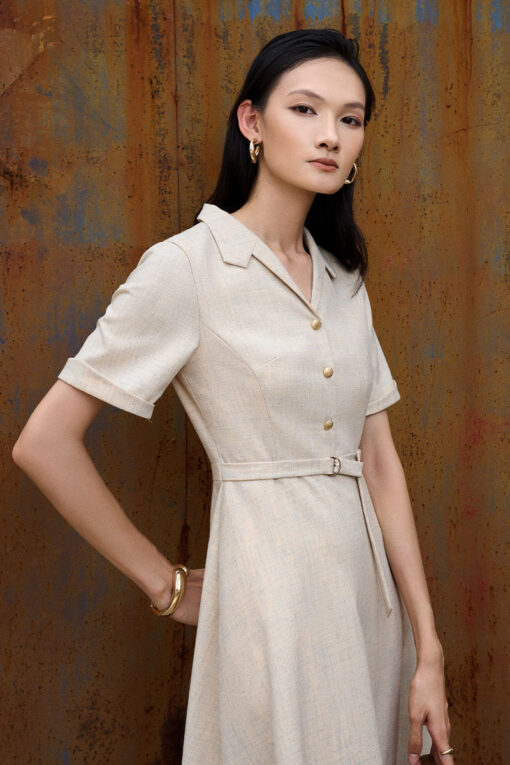 Đầm xoè cổ ve điệu đai eo