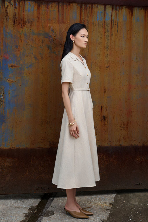 Đầm xoè cổ ve điệu đai eo