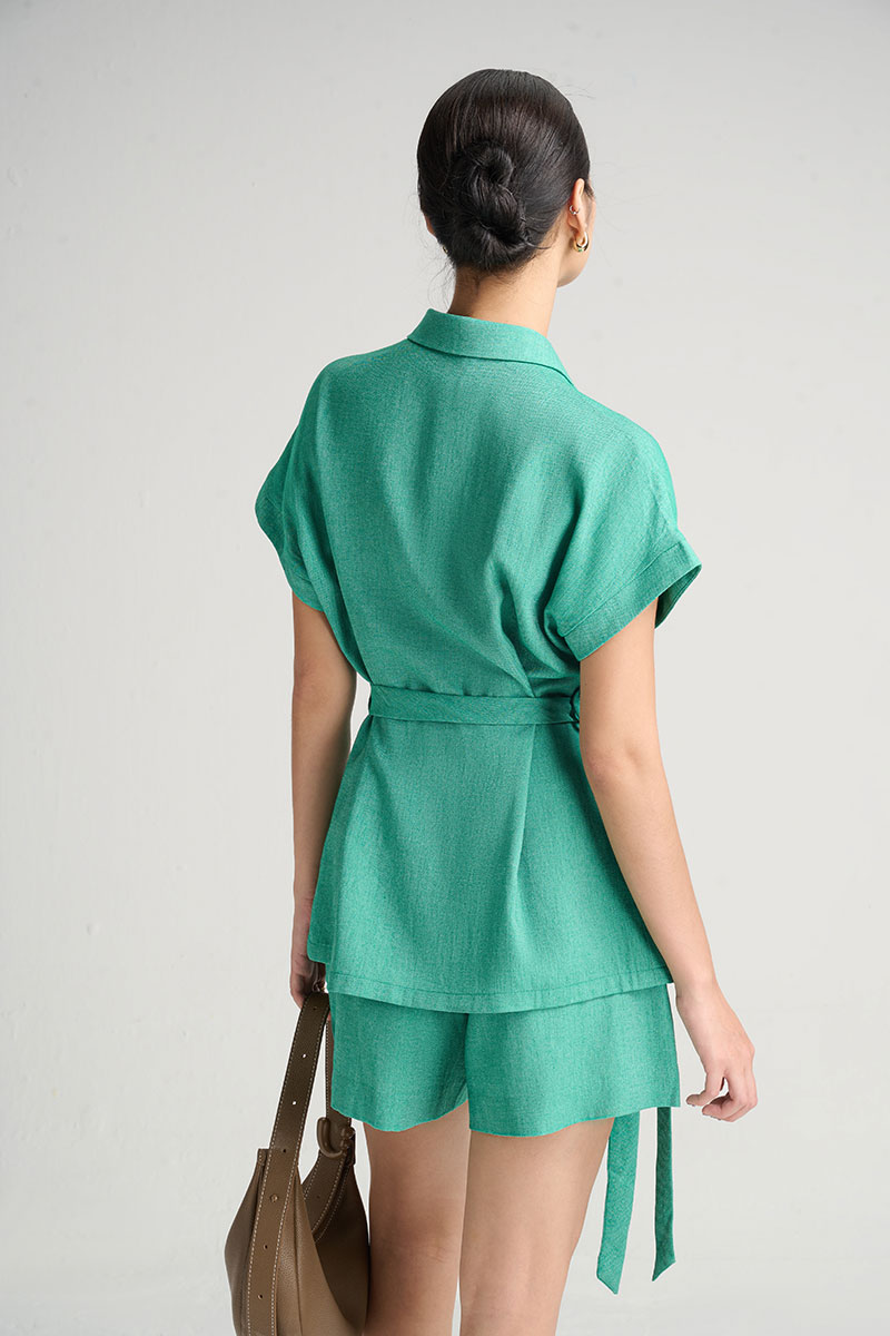 Sơ mi CT suông dài nắp túi lượn kèm dây