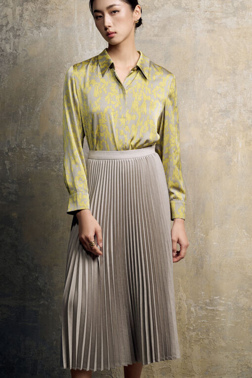 Sơ mi suông cổ đức hoạ tiết