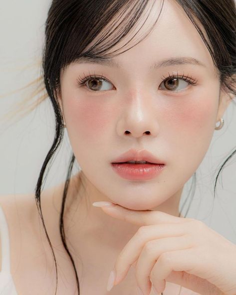 các tone makeup nhẹ nhàng