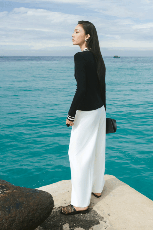 Áo Len DT mở cúc cổ phối tay loe