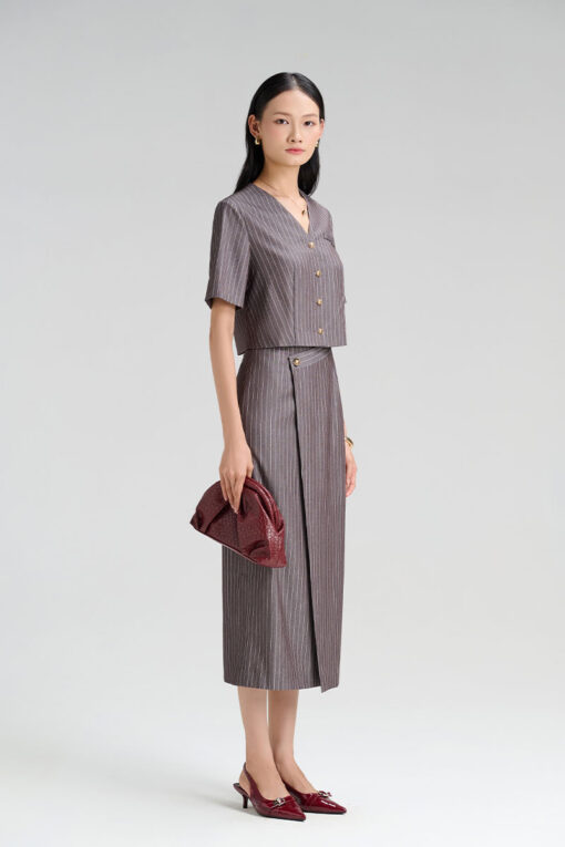 Áo kiểu CT croptop cổ V cơi giả