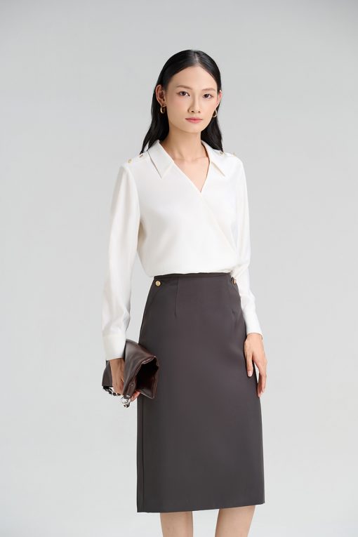 Chân váy suông vát bong giả túi