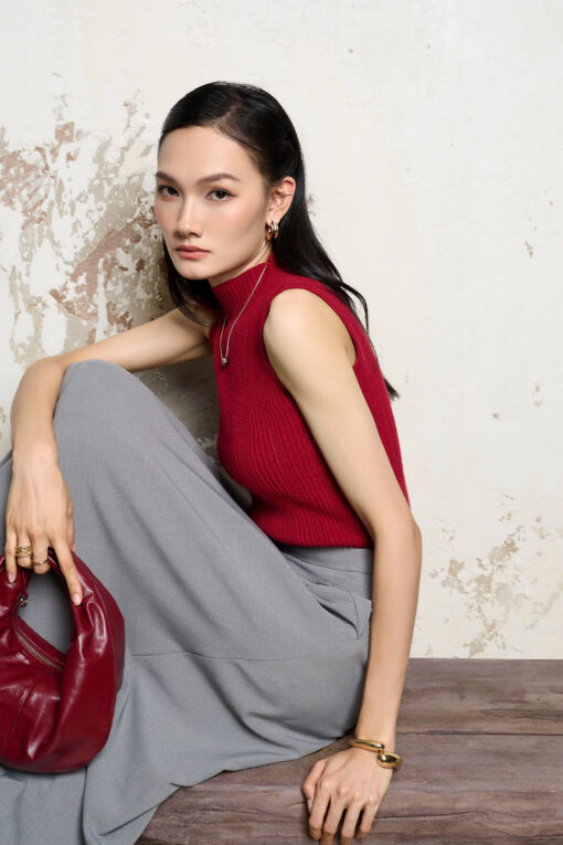 Chân váy xoè miệng túi bong gập đính cúc