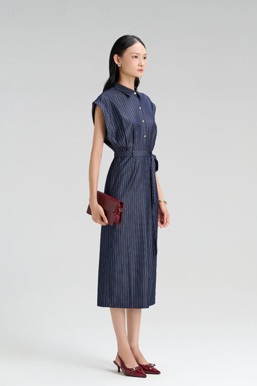 Đầm ôm vai rơi cửa tay rộng lơ vê