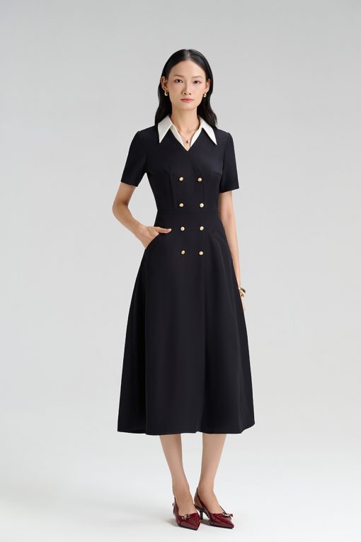 Đầm xoè hông bổ túi cơi, phối cổ