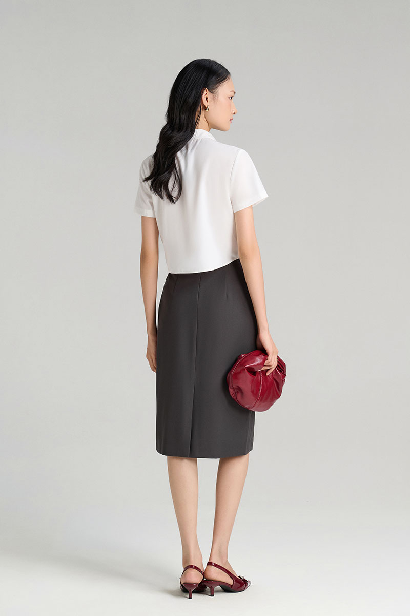 Sơ mi CT croptop túi ốp xếp đính cúc