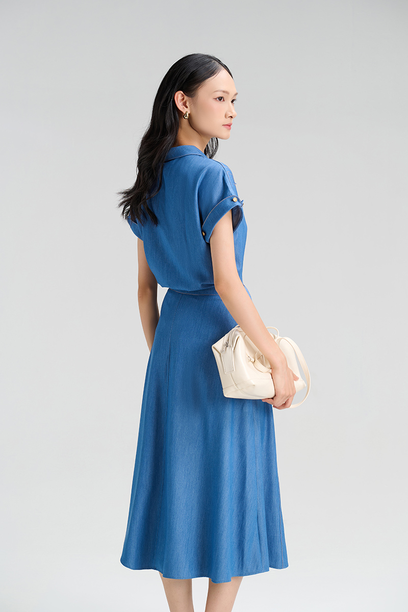 Sơ mi CT tay lật đính cúc, lá cổ cách điệu